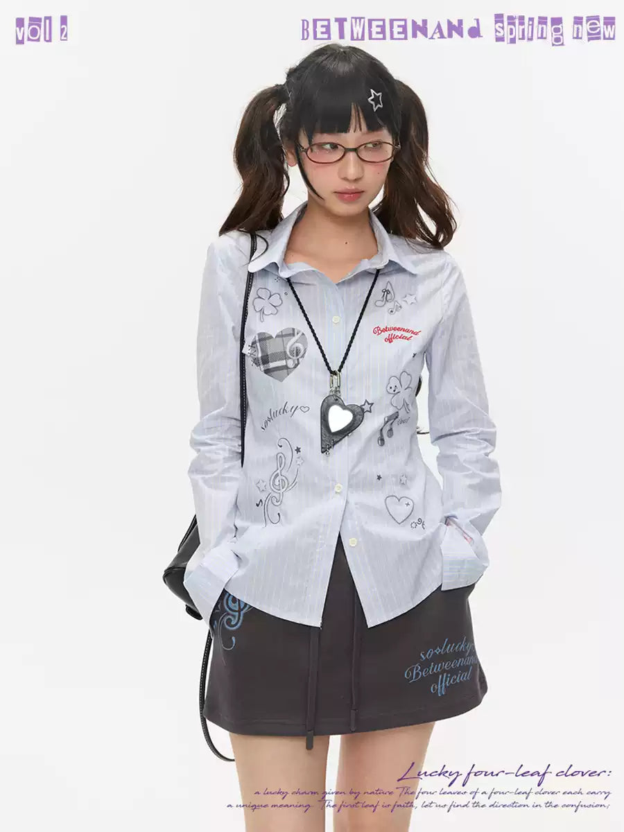 Small note printed skirt